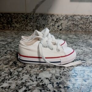 Toddler  White All Stars Sneakers Size (TD) 6